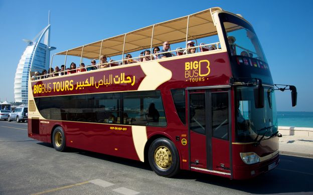 chariot tours dubai